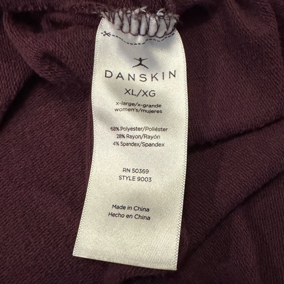 Danskin Burgundy Pullover, Super Soft Lightweight Sweatshirt- size XL - Picture 7 of 9